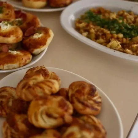 Отель Angels Garden - Special Catagory 3*